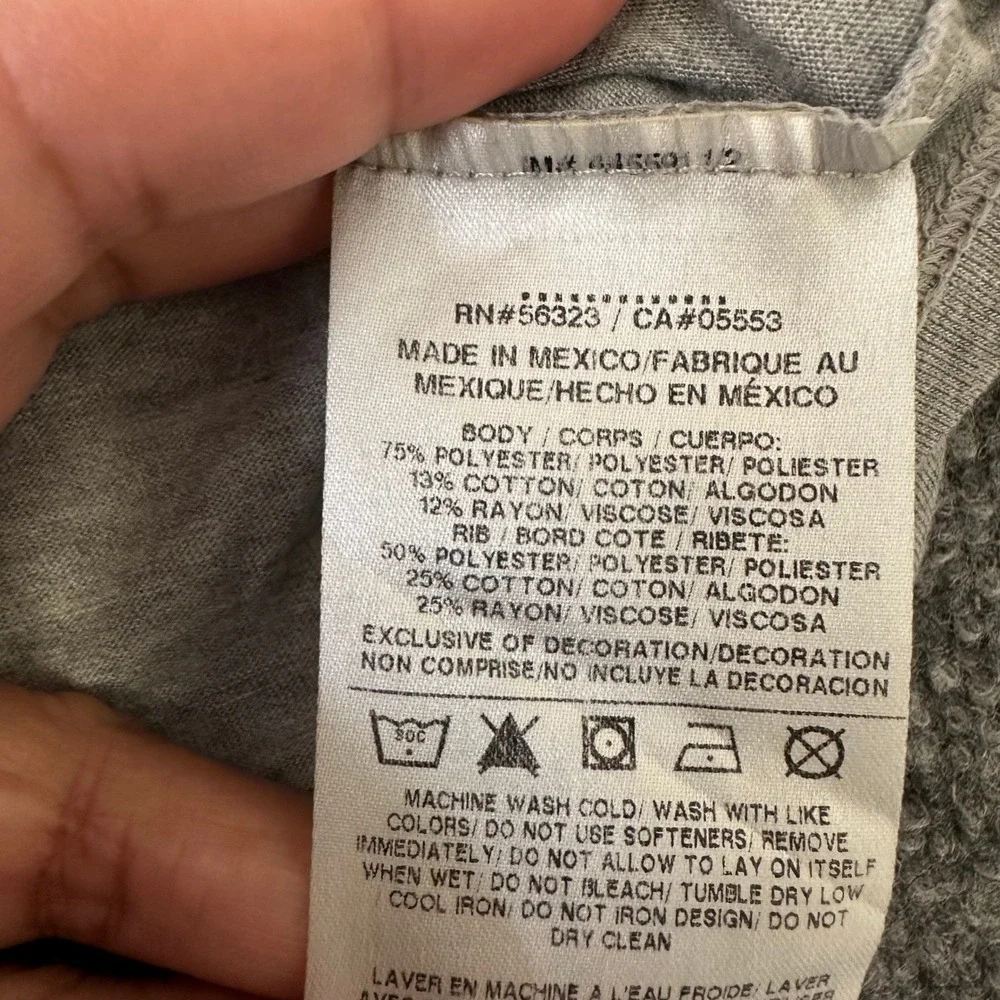 Nike T-Shirt Womens Size S Gray Dri-Fit Viscose Blend Just Do It Athletic Tee